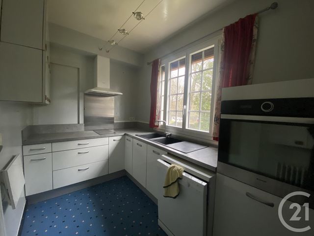 Appartement F4 &agrave; louer - 4 pi&egrave;ces - 90,11 m2 - Bagnoles De L Orne Normandie - 61 - BASSE-NORMANDIE