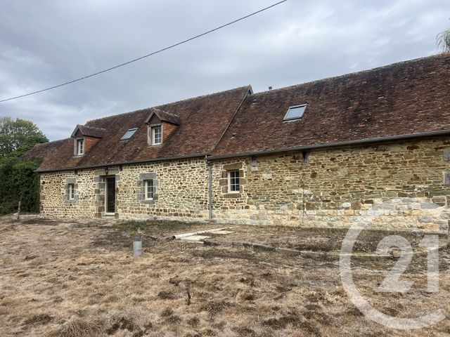 Maison &agrave; louer - 3 pi&egrave;ces - 86,18 m2 - Juvigny Val D Andaine - 61 - BASSE-NORMANDIE