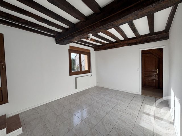Maison &agrave; louer - 6 pi&egrave;ces - 116,88 m2 - Juvigny Val D Andaine - 61 - BASSE-NORMANDIE