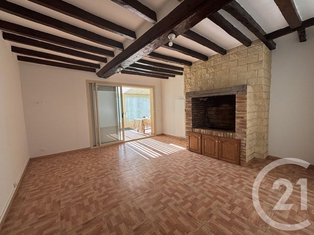 Maison &agrave; louer - 6 pi&egrave;ces - 116,88 m2 - Juvigny Val D Andaine - 61 - BASSE-NORMANDIE