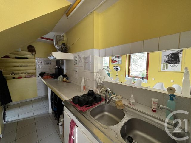 Afficher la photo en grand Maison à vendre - 5 pièces - 216,90 m2 - Domfront En Poiraie - 61 - BASSE-NORMANDIE