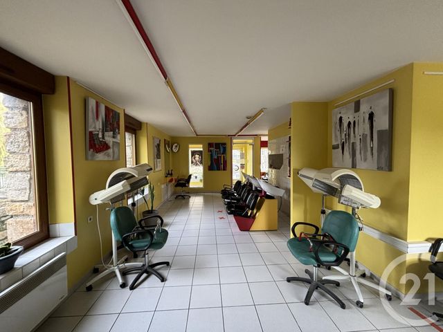 Afficher la photo en grand Maison à vendre - 5 pièces - 216,90 m2 - Domfront En Poiraie - 61 - BASSE-NORMANDIE