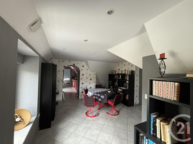 Afficher la photo en grand Maison à vendre - 5 pièces - 216,90 m2 - Domfront En Poiraie - 61 - BASSE-NORMANDIE
