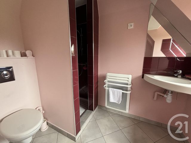 Afficher la photo en grand Maison à vendre - 5 pièces - 216,90 m2 - Domfront En Poiraie - 61 - BASSE-NORMANDIE