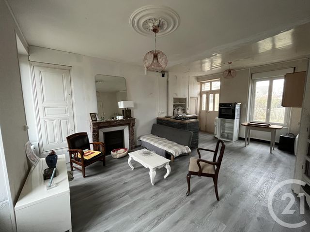 Afficher la photo en grand Maison à vendre - 3 pièces - 63 m2 - Domfront En Poiraie - 61 - BASSE-NORMANDIE