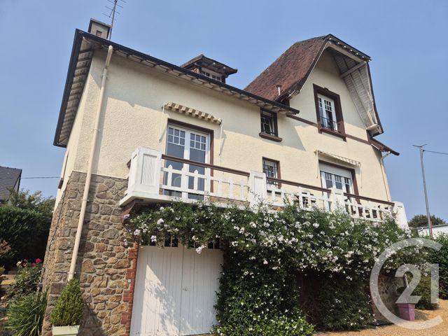 Afficher la photo en grand Maison à vendre - 5 pièces - 180 m2 - Flers - 61 - BASSE-NORMANDIE