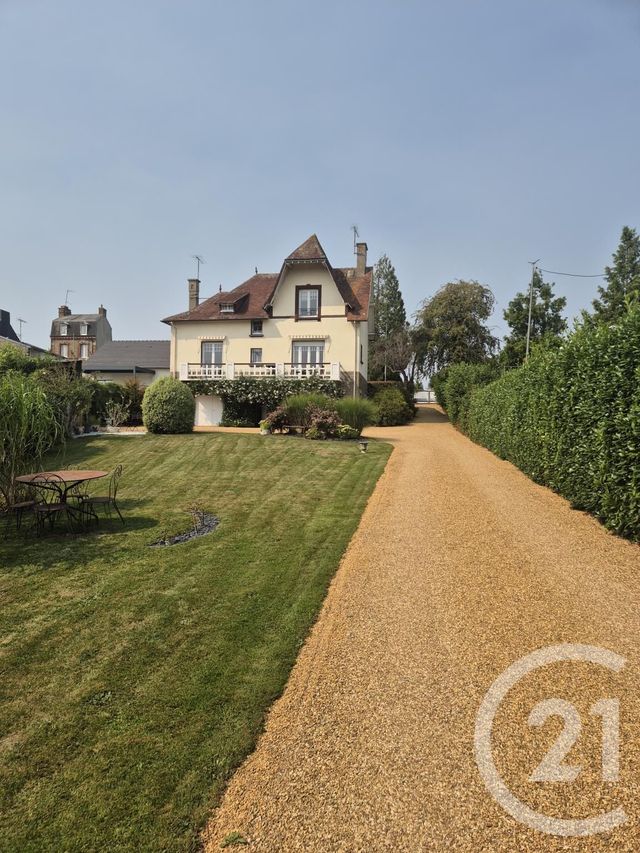 Afficher la photo en grand Maison à vendre - 5 pièces - 180 m2 - Flers - 61 - BASSE-NORMANDIE