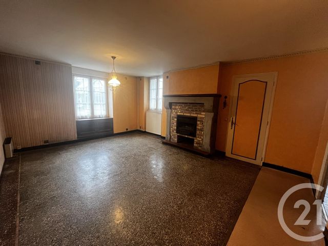 Afficher la photo en grand Maison à vendre - 4 pièces - 110,31 m2 - Domfront En Poiraie - 61 - BASSE-NORMANDIE