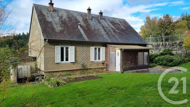 Afficher la photo en grand Maison à vendre - 6 pièces - 106 m2 - Domfront En Poiraie - 61 - BASSE-NORMANDIE