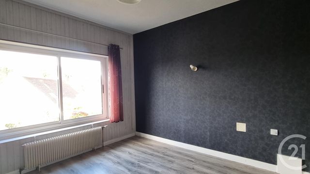 Afficher la photo en grand Maison à vendre - 6 pièces - 106 m2 - Domfront En Poiraie - 61 - BASSE-NORMANDIE