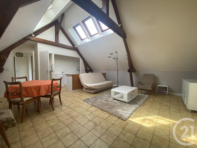Appartement F2 à louer - 2 pièces - 53,32 m2 - Domfront En Poiraie - 61 - BASSE-NORMANDIE