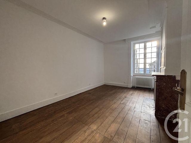 Maison &agrave; vendre - 7 pi&egrave;ces - 222 m2 - Domfront En Poiraie - 61 - BASSE-NORMANDIE