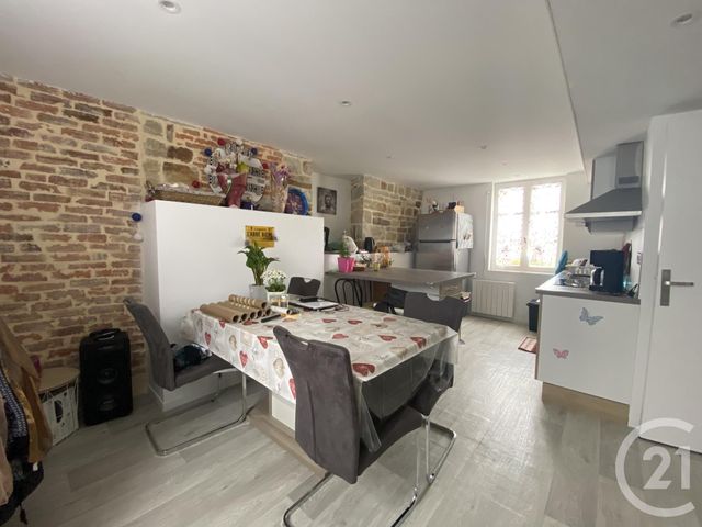 Appartement F3 à louer - 3 pièces - 43,88 m2 - Domfront En Poiraie - 61 - BASSE-NORMANDIE