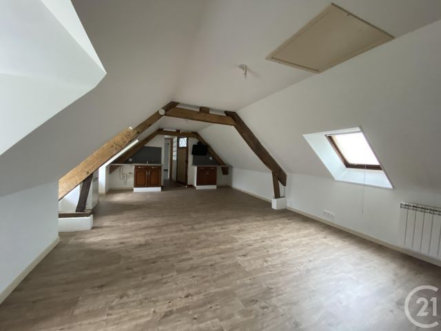 Afficher la photo en grand Appartement F2 à louer - 2 pièces - 35,43 m2 - Domfront En Poiraie - 61 - BASSE-NORMANDIE