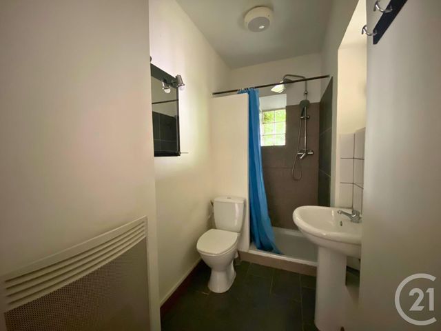 Afficher la photo en grand Appartement F2 à louer - 2 pièces - 40,05 m2 - Domfront En Poiraie - 61 - BASSE-NORMANDIE