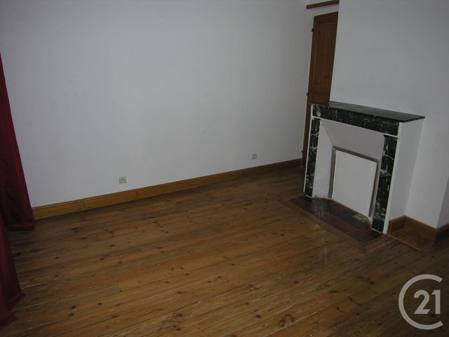 Maison &agrave; louer - 6 pi&egrave;ces - 124,89 m2 - Domfront En Poiraie - 61 - BASSE-NORMANDIE