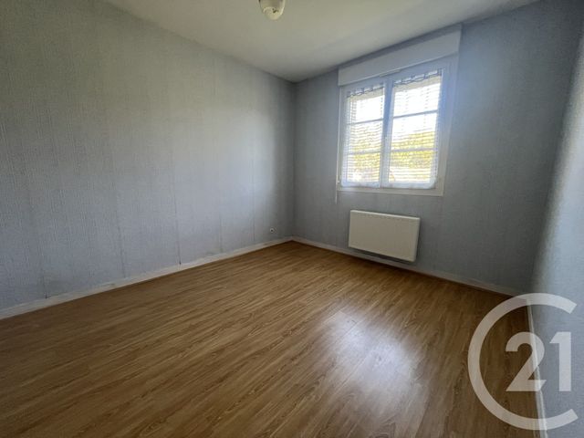 Maison à louer - 4 pièces - 79,51 m2 - Domfront En Poiraie - 61 - BASSE-NORMANDIE