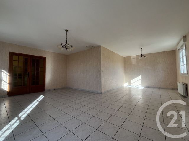 Maison à louer - 4 pièces - 79,51 m2 - Domfront En Poiraie - 61 - BASSE-NORMANDIE