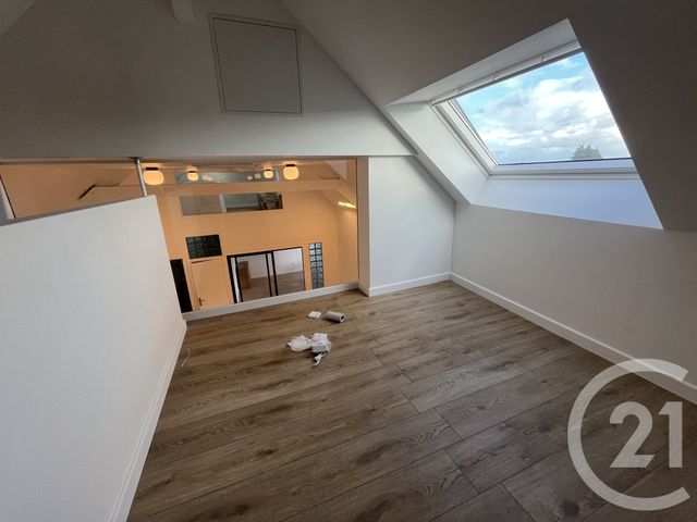 Appartement à louer - 3 pièces - 56,90 m2 - Lonlay L Abbaye - 61 - BASSE-NORMANDIE