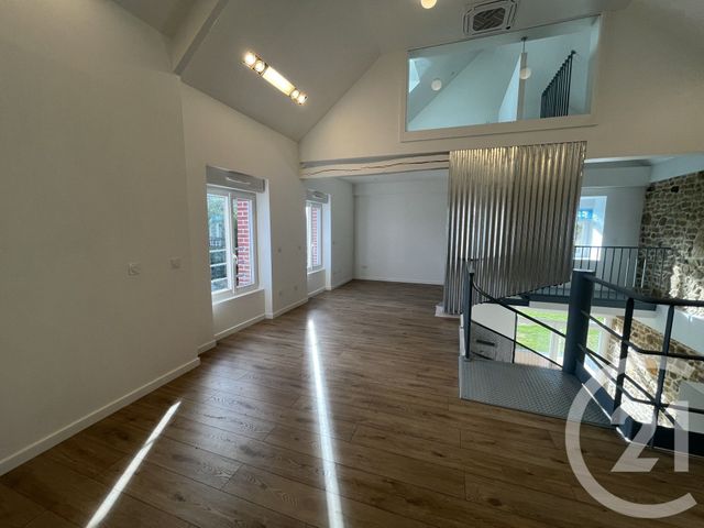 Appartement à louer - 3 pièces - 56,90 m2 - Lonlay L Abbaye - 61 - BASSE-NORMANDIE