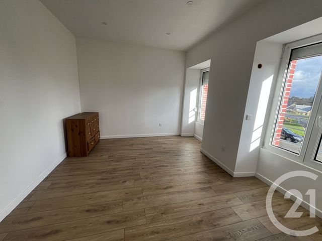 Appartement à louer - 3 pièces - 56,90 m2 - Lonlay L Abbaye - 61 - BASSE-NORMANDIE