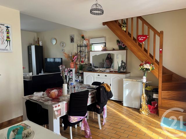 Appartement F3 &agrave; louer - 3 pi&egrave;ces - 64,90 m2 - Domfront En Poiraie - 61 - BASSE-NORMANDIE