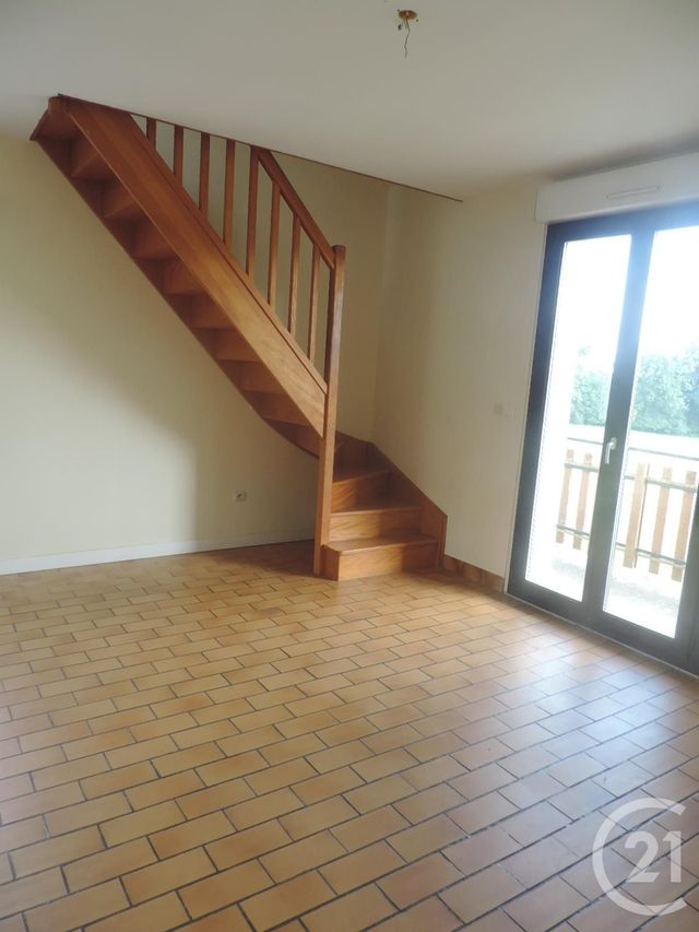 Appartement F3 &agrave; louer - 3 pi&egrave;ces - 64,90 m2 - Domfront En Poiraie - 61 - BASSE-NORMANDIE
