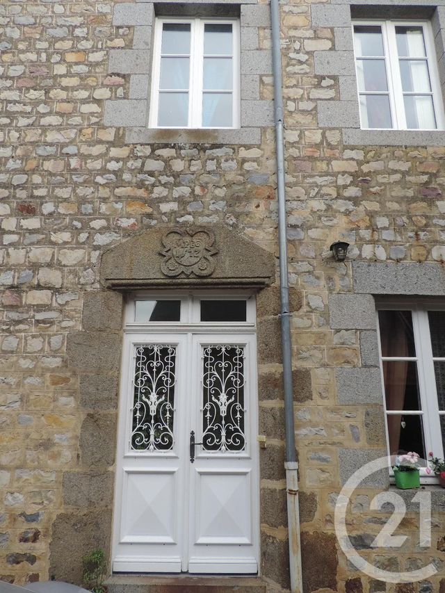 Appartement F3 &agrave; louer - 3 pi&egrave;ces - 76 m2 - Lonlay L Abbaye - 61 - BASSE-NORMANDIE