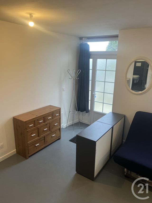 Appartement &agrave; louer - 2 pi&egrave;ces - 30,20 m2 - Lonlay L Abbaye - 61 - BASSE-NORMANDIE