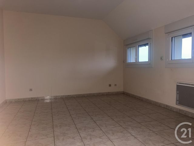 Appartement F3 &agrave; louer - 3 pi&egrave;ces - 57,29 m2 - Domfront En Poiraie - 61 - BASSE-NORMANDIE