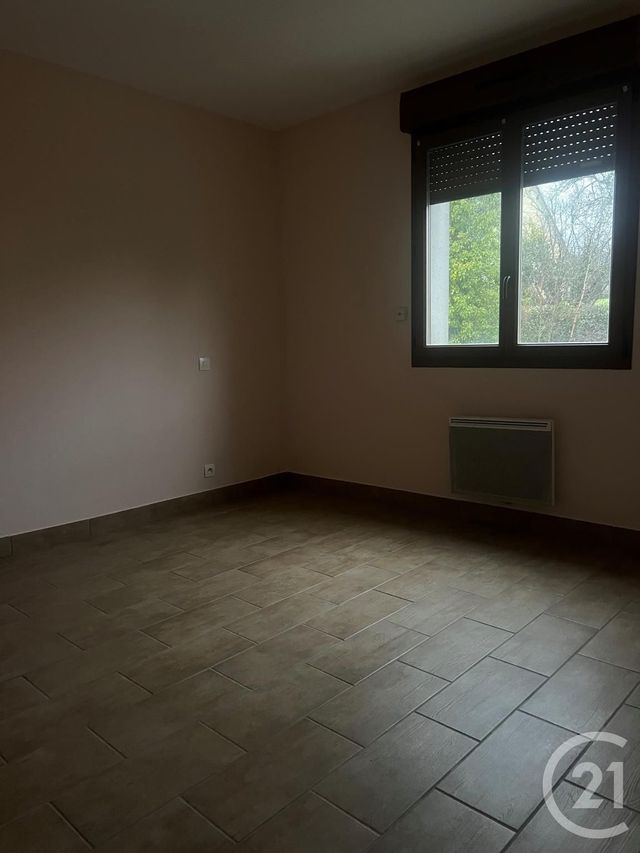 Appartement F2 &agrave; louer - 2 pi&egrave;ces - 37 m2 - Domfront En Poiraie - 61 - BASSE-NORMANDIE
