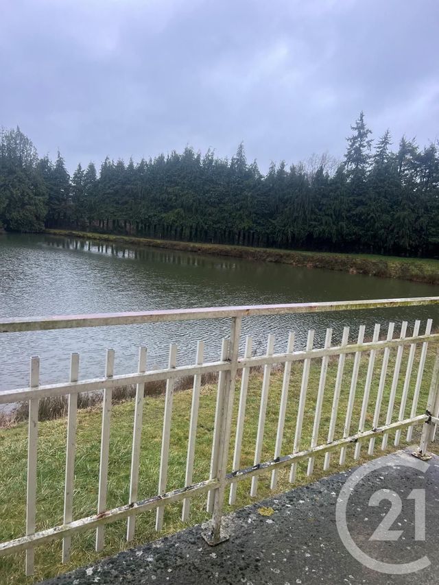 Appartement F2 &agrave; louer - 2 pi&egrave;ces - 37 m2 - Domfront En Poiraie - 61 - BASSE-NORMANDIE