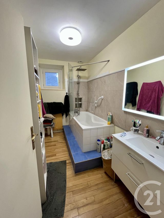 Maison &agrave; vendre - 9 pi&egrave;ces - 193 m2 - Mortain Bocage - 50 - BASSE-NORMANDIE