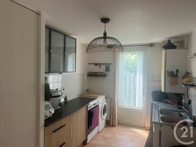Maison &agrave; louer - 3 pi&egrave;ces - 73,50 m2 - St Roch Sur Egrenne - 61 - BASSE-NORMANDIE