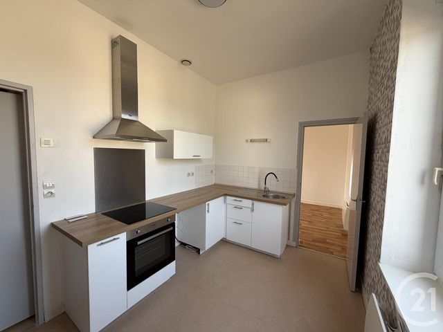 Appartement Duplex &agrave; louer - 5 pi&egrave;ces - 94,59 m2 - Passais Villages - 61 - BASSE-NORMANDIE