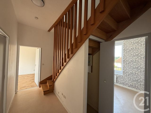 Appartement Duplex &agrave; louer - 5 pi&egrave;ces - 94,59 m2 - Passais Villages - 61 - BASSE-NORMANDIE