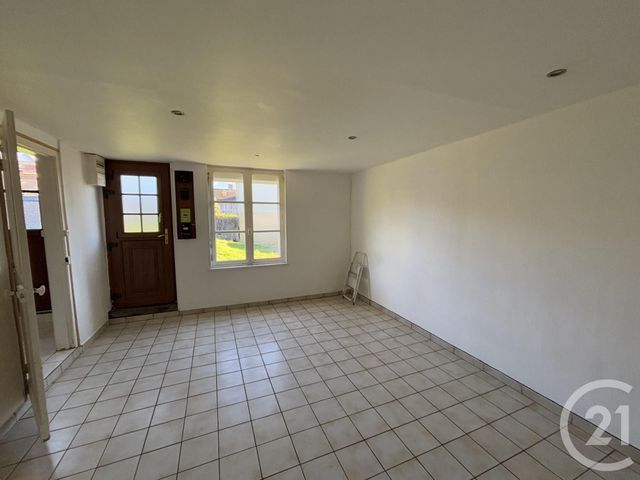 Afficher la photo en grand Maison à vendre - 3 pièces - 73,41 m2 - Domfront En Poiraie - 61 - BASSE-NORMANDIE