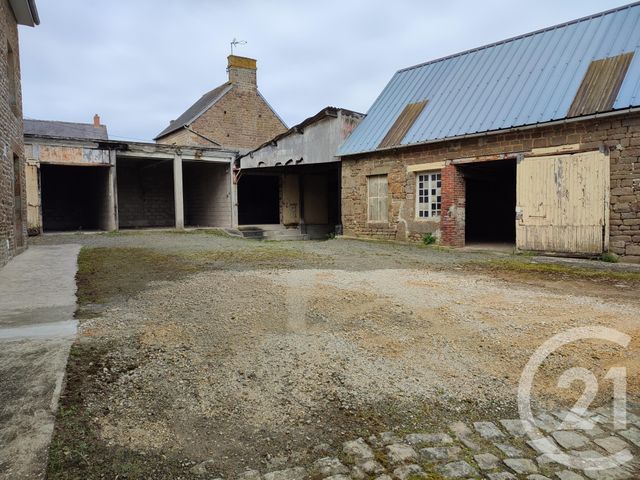 Afficher la photo en grand Maison à vendre - 6 pièces - 129 m2 - Mantilly - 61 - BASSE-NORMANDIE
