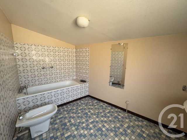 Afficher la photo en grand Maison à vendre - 5 pièces - 123,41 m2 - Juvigny Val D Andaine - 61 - BASSE-NORMANDIE