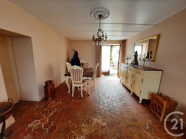 Afficher la photo en grand Maison à vendre - 7 pièces - 178 m2 - Lassay Les Chateaux - 53 - PAYS-DE-LOIRE