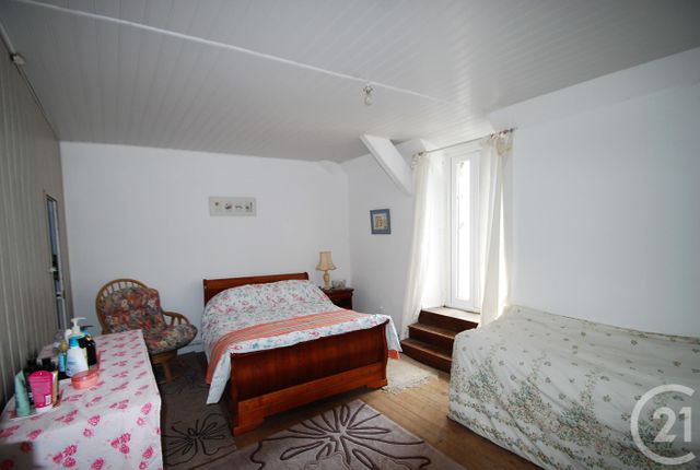Afficher la photo en grand Maison à vendre - 9 pièces - 237,50 m2 - Lassay Les Chateaux - 53 - PAYS-DE-LOIRE