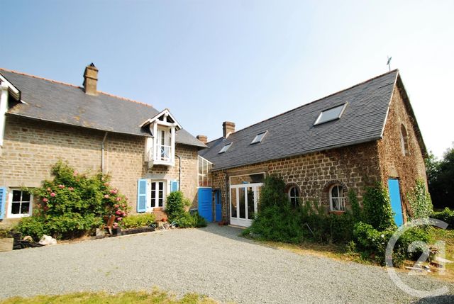 Afficher la photo en grand Maison à vendre - 9 pièces - 237,50 m2 - Lassay Les Chateaux - 53 - PAYS-DE-LOIRE