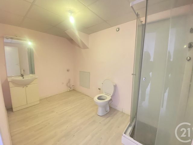 Appartement à louer - 5 pièces - 122 m2 - Lassay Les Chateaux - 53 - PAYS-DE-LOIRE