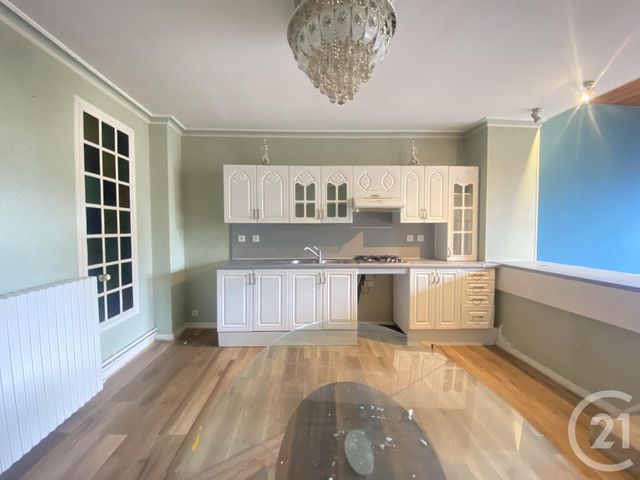 Appartement à louer - 5 pièces - 122 m2 - Lassay Les Chateaux - 53 - PAYS-DE-LOIRE