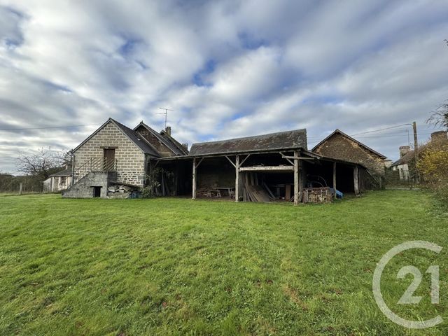 Maison à vendre - 6 pièces - 135,81 m2 - Neuilly Le Vendin - 53 - PAYS-DE-LOIRE