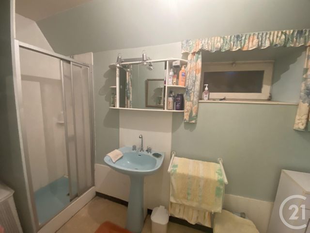 Maison à vendre - 6 pièces - 135,81 m2 - Neuilly Le Vendin - 53 - PAYS-DE-LOIRE