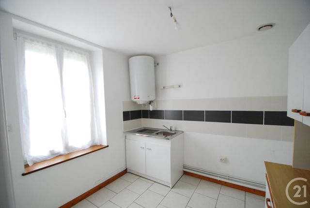 Maison à louer - 2 pièces - 49,94 m2 - Charchigne - 53 - PAYS-DE-LOIRE