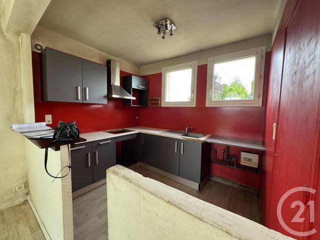 Maison &agrave; vendre - 4 pi&egrave;ces - 88,50 m2 - Ambrieres Les Vallees - 53 - PAYS-DE-LOIRE