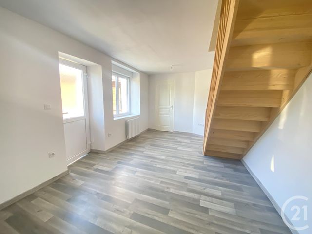 Maison à louer - 3 pièces - 71 m2 - Vautorte - 53 - PAYS-DE-LOIRE